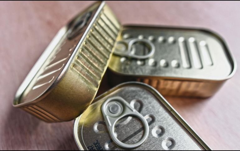 ENLATADO. Verifica las condiciones de las latas con comida antes de adquirirlas, así como su fecha de caducidad. PIXABAY