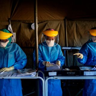 Casos de coronavirus superan los dos millones en el mundo