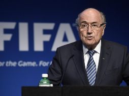 Blatter, dejó su cargo en 2015 al ser acusado de corrupción. AP / ARCHIVO