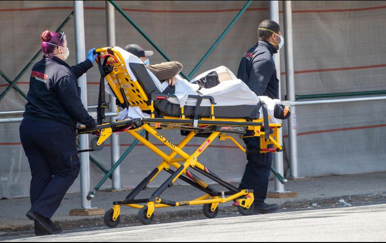 Estados Unidos totaliza más de 28 mil defunciones por la enfermedad. AP/M. Altaffer