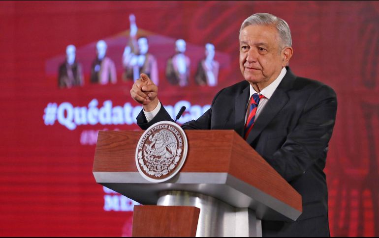 El Presidente comentó que, sin cantar victoria, la sociedad mexicana “se ha portado muy bien” al seguir de manera voluntaria las medidas sanitarias. SUN/S. Tapia