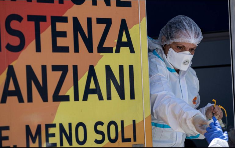 Otras regiones de Italia, como Lombardía que alguna vez fue el epicentro de la pandemia, también planean regresar a las actividades. EFE / M. Percossi