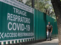 Uno de los propósitos del documento es facilitar y  apoyar al encargado de triaje en el proceso de la toma de decisiones de enfermos de COVID-19. NTX/ARCHIVO