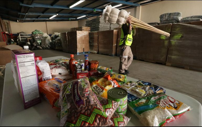 Si el donativo es de más de 30 kilos, personal del organismo asistencial acudirá al domicilio del benefactor a recogerlo. ESPECIAL / DIF Jalisco