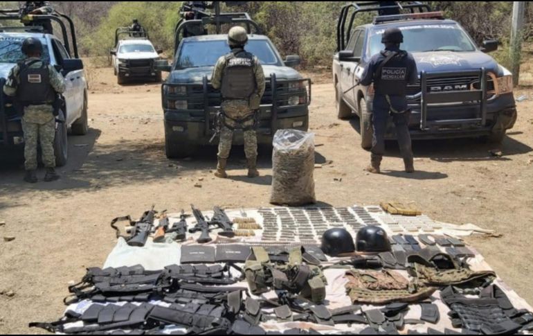 Cabe recordar que en Michoacán el decomiso de armas de fuego y cartuchos útiles ha aumentado en lo que va del año. TWITTER / @MICHOACANSSP