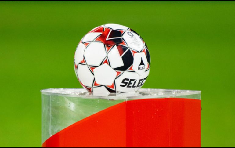 Van Ranst expresó su percepción de que la UEFA estaría cerca de resignarse y dar por concluida la temporada 2019-2020, como lo intentó la Real Asociación Belga de Futbol (KBVB). ESPECIAL / proleague.be