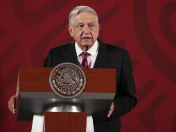 Este viernes, se dio a conocer que el gobierno de Andrés Manuel López Obrador ordenó rastrear todas las cuentas y movimientos financieros que hizo durante su administración Enrique Peña Nieto. EFE/J. Méndez