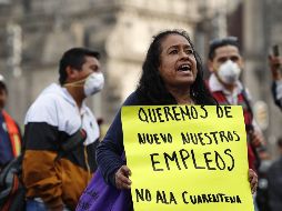 Trabajadores de la construcción y del trasporte turístico piden ayuda al gobierno. EFE/J. Méndez