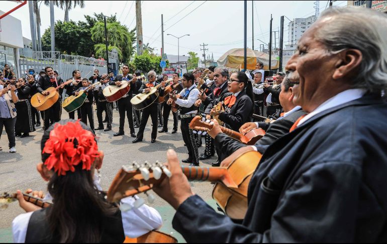 Los mariachis cantaron temas como 