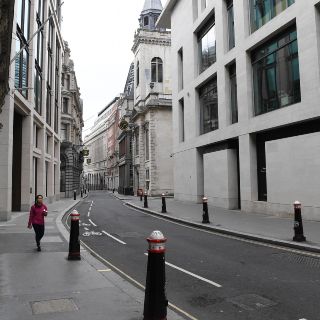 Reino Unido supera los 16 mil muertos por COVID-19