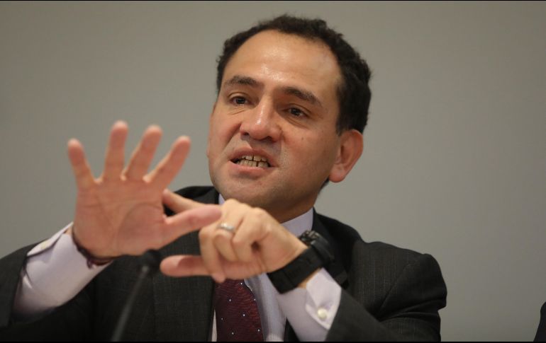 Herrera explicó que en la dependencia están muy alertas, trabajando 24 horas al día, ante esta situación que impacta la salud de los mexicanos, pero también la economía de las personas. EFE / ARCHIVO