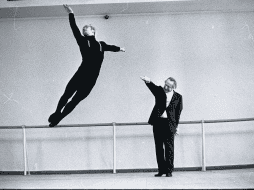 La leyenda viva del ballet, el ruso Vladimir Vasiliev cumplió recientemente 80 años y para celebrarlo la página del Bolshoi Theatre en Youtube ofrece el clásico “Espartaco” . ESPECIAL