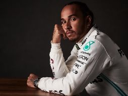 Hamilton dice que ''no hay sueño alguno de cambiar de equipo. Estoy con mi equipo de ensueño ('dream team', en inglés)''. TWITTER / @MercedesAMGF1