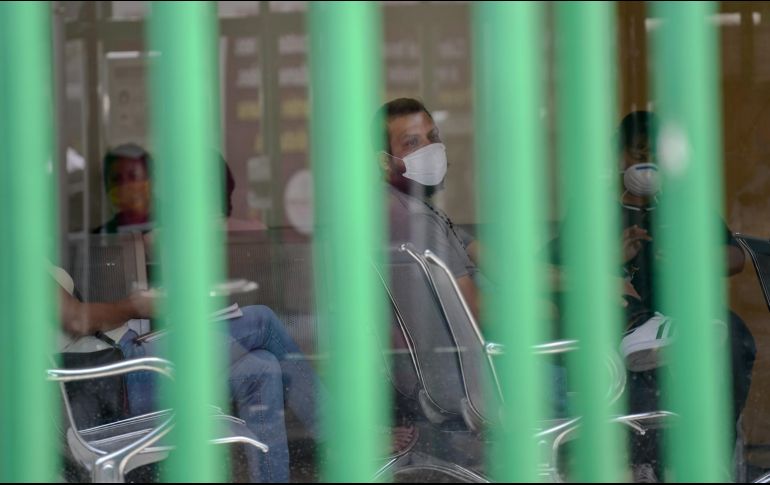 Los asegurados que no estén en condiciones de pago en estos momentos podrán beneficiarse de la ampliación. AFP/ARCHIVO