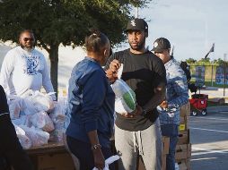 DESTACADO. Anquan Boldin, campeón del Super Bowl XLVII con los Ravens de Baltimore (centro), tuvo la iniciativa a través de su organización Players Coalition. INSTAGRAM/@anquanboldin