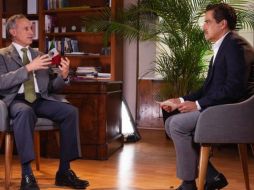 El subsecretario Hugo López-Gatell fue entrevistado por Javier Alatorre después de que éste recomendarla en su noticiario 