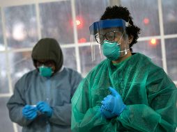 Marcelo Ebrard, informa este martes de la muerte por coronavirus de más de 300 mexicanos o ciudadanos de origen mexicano en territorio estadounidense. AFP / ARCHIVO