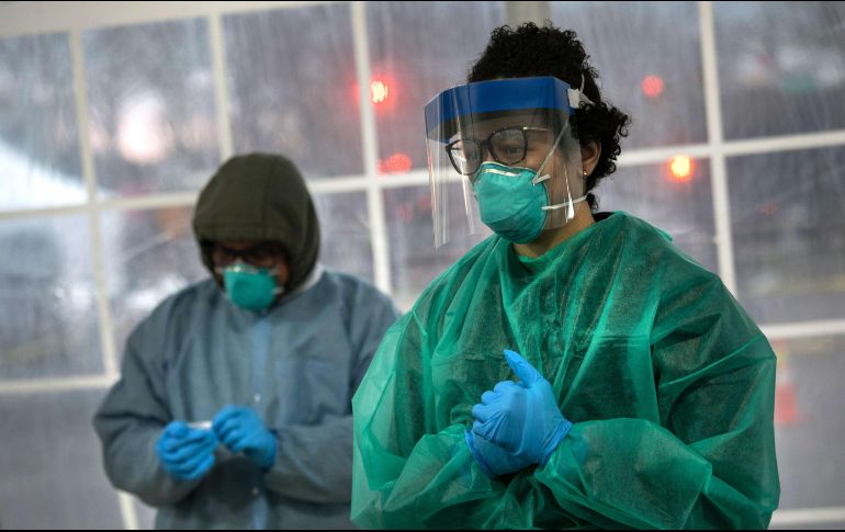 Marcelo Ebrard, informa este martes de la muerte por coronavirus de más de 300 mexicanos o ciudadanos de origen mexicano en territorio estadounidense. AFP / ARCHIVO