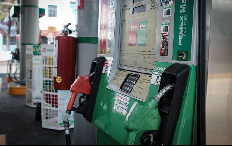 Dada la caída de los precios del petróleo en los mercados internacionales, las ventas de hidrocarburos se han reducido considerablemente. EL INFORMADOR / ARCHIVO