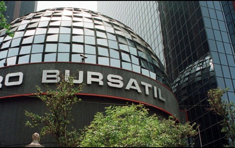 De las 589 emisoras que cotizaron en esta jornada, 200 cerraron con sus precios al alza, mientras que 366 tuvieron pérdidas. NTX/ARCHIVO