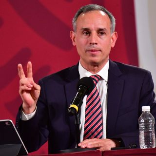 Si sana distancia no se cumple, regreso a clases se diferiría: López-Gatell