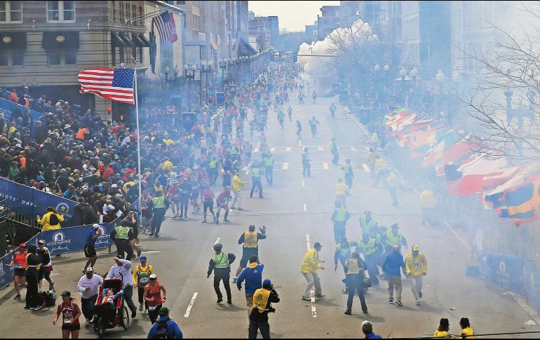 ANTECEDENTE. En 2013 el Maratón de Boston vivió un momento traumático con las explosiones. AP