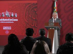 Durante su conferencia de prensa, AMLO pidió a los medios no apostar por los linchamientos políticos. NTX / M. González