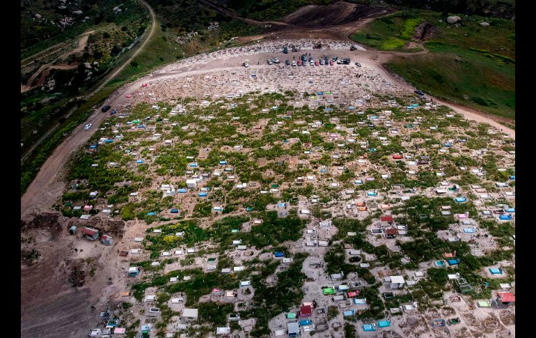 Vista aérea del panteón municipal. AFP/G. Arias