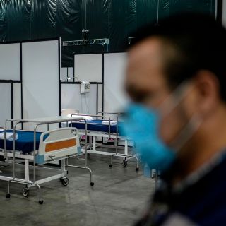 Ciudad de México transforma centro expositor en unidad para tratar COVID-19