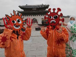 Activistas se manifiestan contra el cambio climático en Seúl. Las medidas de prevención, como el distanciamiento social, se an relajado. AP/Y. Ahn