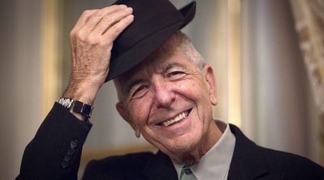 Leonard Cohen vendió más de 23 millones de álbumes y fue incluido en el 2008 en el Salón de la Fama del Rock and Roll. AFP / ARCHIVO