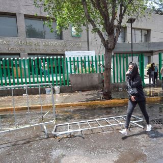 Hay 35 casos de COVID-19 en personal médico de hospital en Estado de México