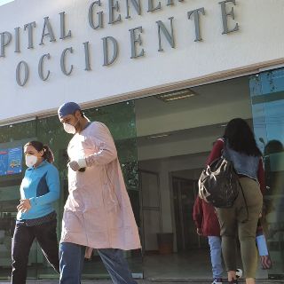 Hasta cárcel por agredir a personal médico en Jalisco