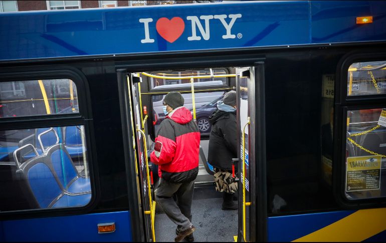 Nueva York, con más de 16 mil 280 víctimas fatales, sigue siendo considerada como el epicentro de la enfermedad. AP / J. Minchillo