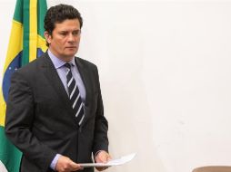 El ministro de Justicia, Sergio Moro, anuncia su salida del gobierno este viernes durante una conferencia de prensa en Brasilia. EFE/J. Alves