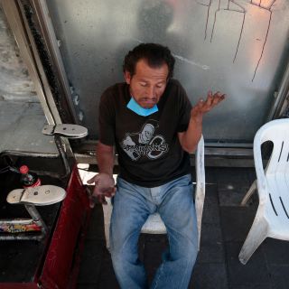 Boleros esperan hasta 15 horas para sacar 25 pesos