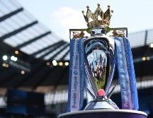 Los partidos se disputarían a puerta cerrada, con un máximo de 400 personas en cada estadio seleccionando, incluyendo a los periodistas si estos se someten antes a la prueba del coronavirus y dan negativo. TWITTER / @premierleague
