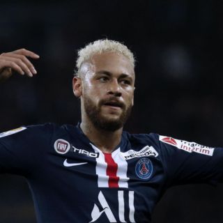 Florentino Pérez desea fichar a Neymar