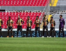 Leones Negros iría a tribunales para defender sus derechos, en espera que otros equipos hagan lo propio y ya comenzaron reuniones para estudiar el caso. Imago7 / ARCHIVO