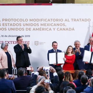 El T-MEC detendrá la crisis económica nacional: AMLO