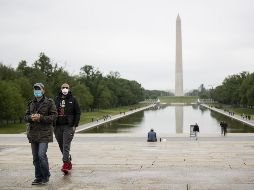 DISTANCIA SOCIAL. Estados Unidos pretende mantener la distancia durante el verano, pese a que algunos estados ya han reactivado la economía. XINHUA