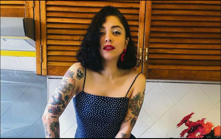 MON LAFERTE. La cantante ha encontrado en su soledad una gran inspiración para crear música e incluso, pintura. ESPECIAL