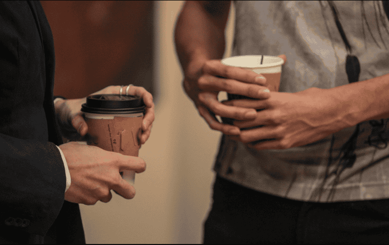 Científicos de la Universidad de Aarhus en Dinamarca analizaron el sentido del olfato y del gusto en 156 personas antes y después de beber café. EL INFORMADOR / ARCHIVO