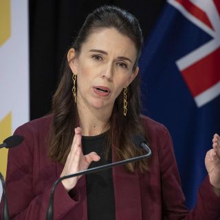 Nueva Zelanda asegura haber "ganado la batalla" contra el COVID-19