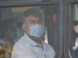 El sábado pasado el gobierno anunció que de lunes a viernes el transporte público y el Metro solamente funcionarán de 4:00 a 9:00 horas y de 16:30 a 21:00 horas. AFP/ARCHIVO