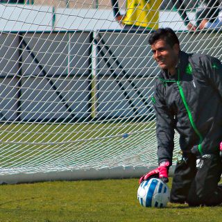 Oswaldo Sánchez revela que no jugó en Europa por motivos económicos