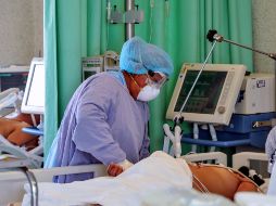 En el estado se reorganizaron ya los 106 hospitales con que se cuenta y 30 de ellos tratan directamente los casos de COVID-19. AFP/ARCHIVO