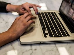 Los préstamos constarán de 500 ipads y mil computadoras. EL INFORMADOR / ARCHIVO