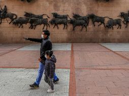 Los números oficiales en el país son un total de positivos, exclusivos con pruebas PCR, de 210 mil 773 acumulados, 23 mil 822 fallecimientos y más de 102 mil recuperados. EFE / J. Martín