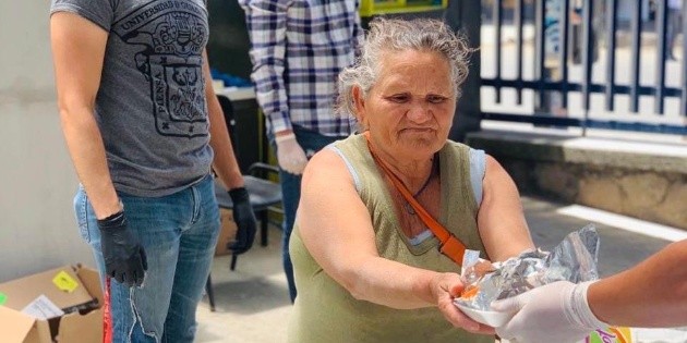 COVID-19 en Jalisco: La FEU lanza campa&ntilde;a para llevar v&iacute;veres a adultos mayores